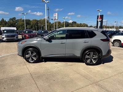 2022 Nissan Rogue SL
