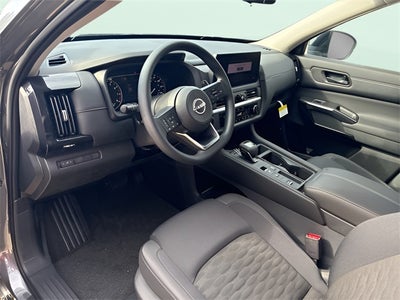 2026 Nissan Pathfinder S