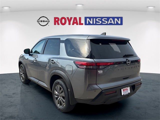 2026 Nissan Pathfinder S