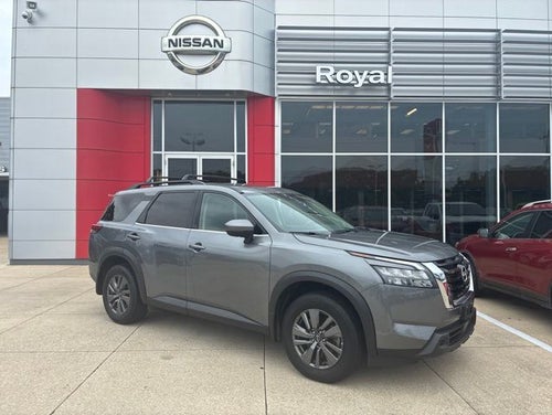 2024 Nissan Pathfinder SV