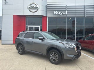 2024 Nissan Pathfinder SV