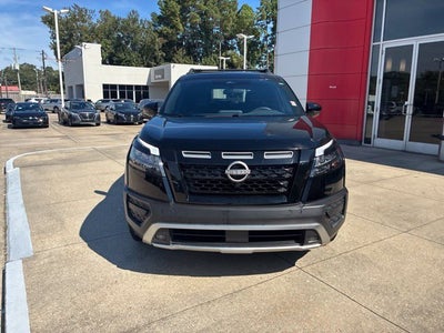 2024 Nissan Pathfinder Rock Creek®