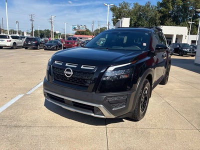 2024 Nissan Pathfinder Rock Creek®