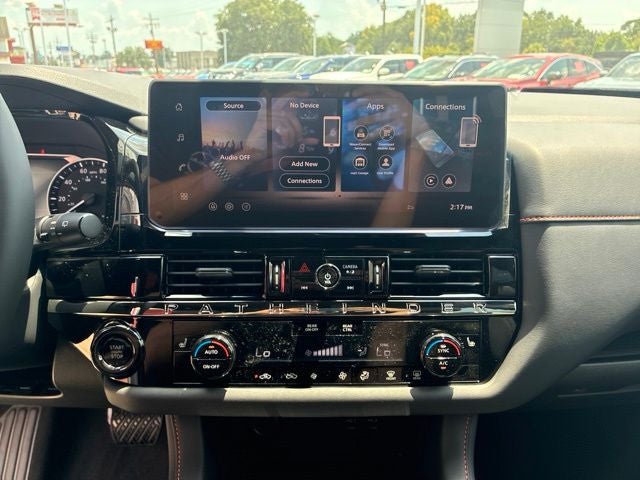 2026 Nissan Pathfinder Rock Creek®