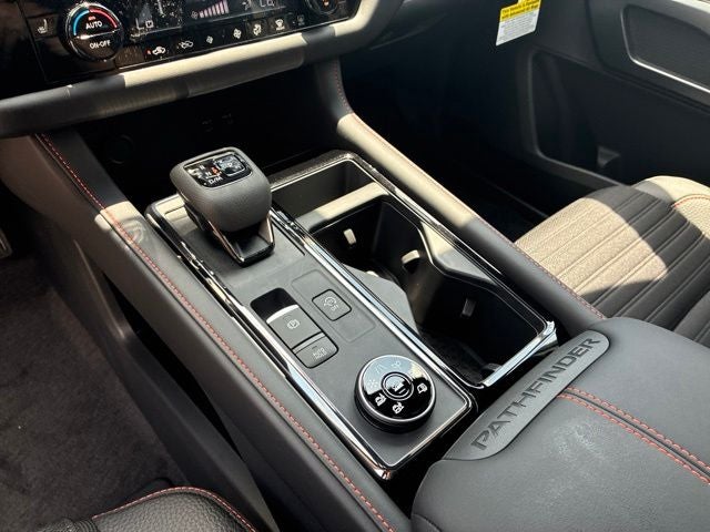2026 Nissan Pathfinder Rock Creek®