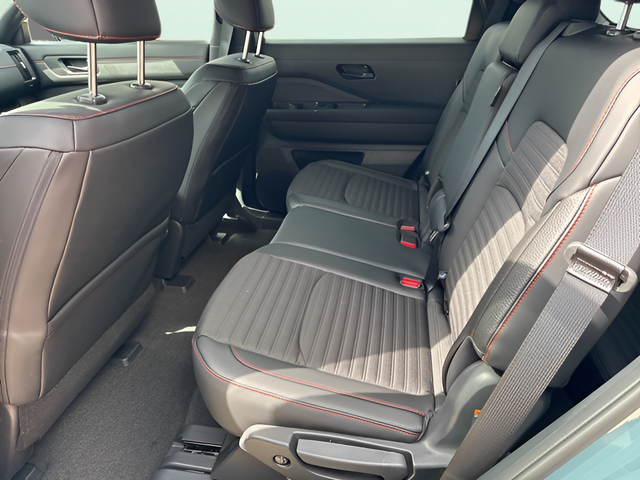 2026 Nissan Pathfinder Rock Creek®