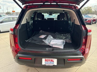 2026 Nissan Pathfinder SV