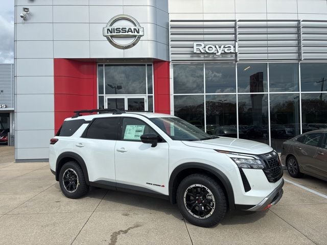 2026 Nissan Pathfinder Rock Creek®