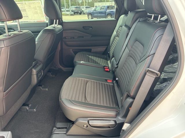 2026 Nissan Pathfinder Rock Creek®