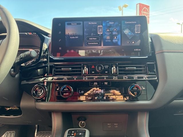 2026 Nissan Pathfinder Rock Creek®