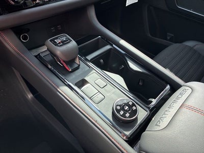 2026 Nissan Pathfinder Rock Creek®