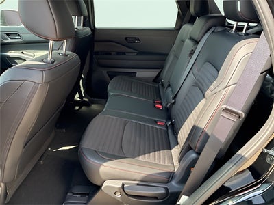 2026 Nissan Pathfinder Rock Creek®