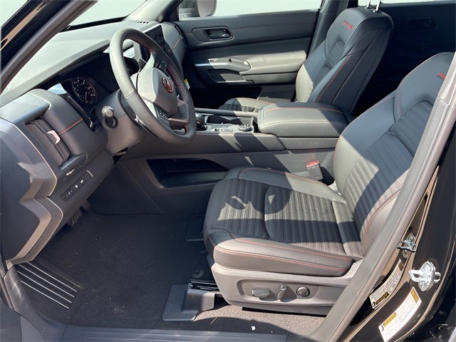 2026 Nissan Pathfinder Rock Creek®