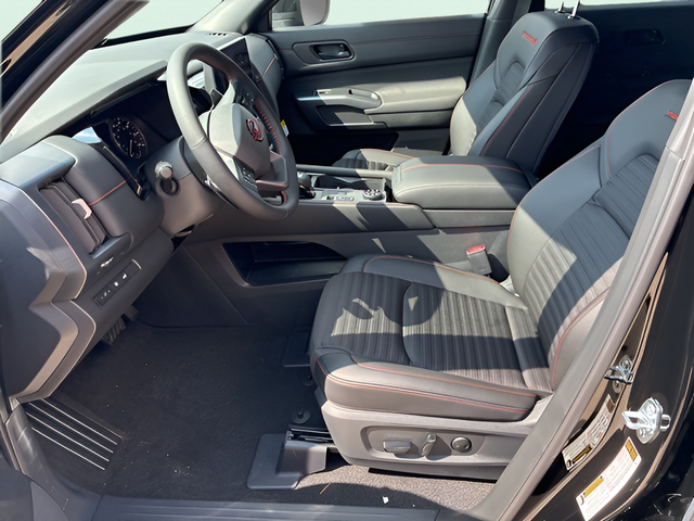 2026 Nissan Pathfinder Rock Creek®