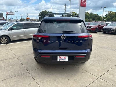 2026 Nissan Pathfinder SV