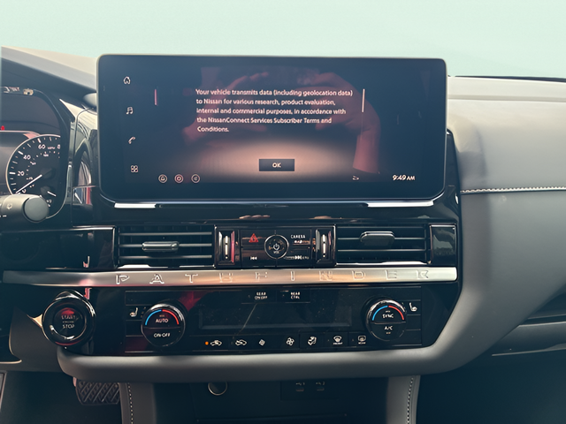 2026 Nissan Pathfinder SV