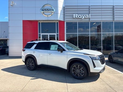 2026 Nissan Pathfinder SL