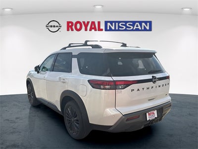 2026 Nissan Pathfinder SL