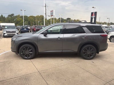 2026 Nissan Pathfinder SL