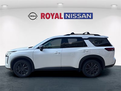 2026 Nissan Pathfinder SL