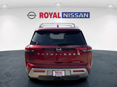 2024 Nissan Pathfinder Platinum
