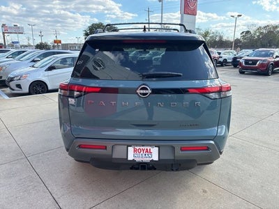 2026 Nissan Pathfinder Platinum