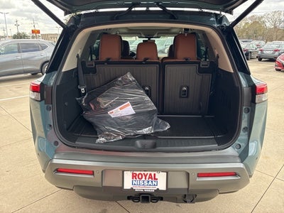 2026 Nissan Pathfinder Platinum