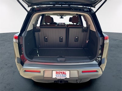 2026 Nissan Pathfinder Platinum