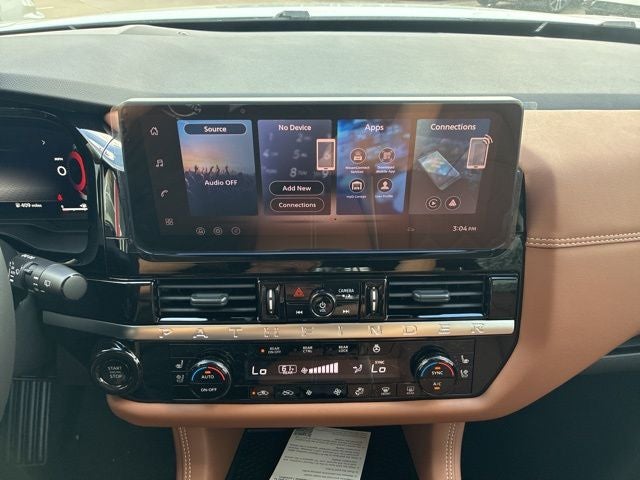 2026 Nissan Pathfinder Platinum