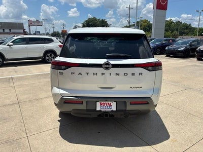 2026 Nissan Pathfinder Platinum