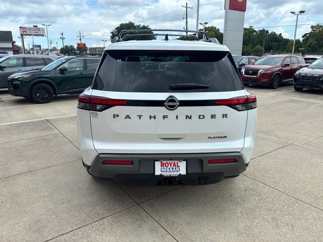 2026 Nissan Pathfinder Platinum