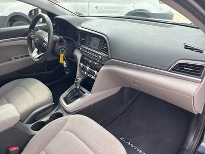 2020 Hyundai Elantra SE