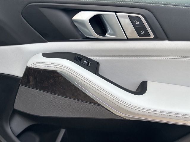 2025 BMW X5 sDrive40i