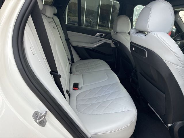 2025 BMW X5 sDrive40i