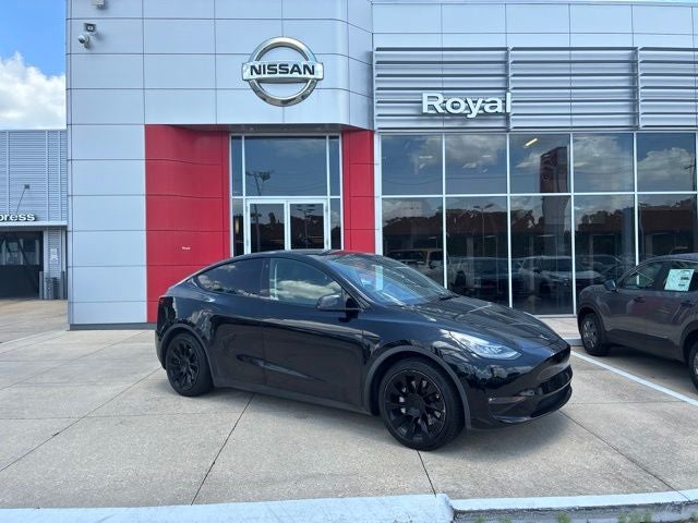 2021 Tesla Model Y Long Range Dual Motor All-Wheel Drive's photo