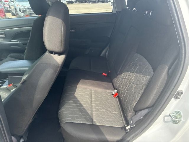 2025 Mitsubishi Outlander Sport 2.0 ES