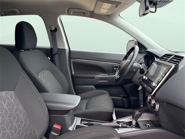 2025 Mitsubishi Outlander Sport 2.0 ES