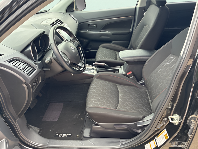 2025 Mitsubishi Outlander Sport 2.0 ES