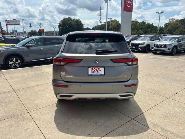 2024 Mitsubishi Outlander SE