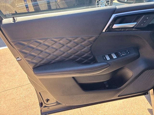 2026 Nissan Rogue Plug-In Hybrid Platinum
