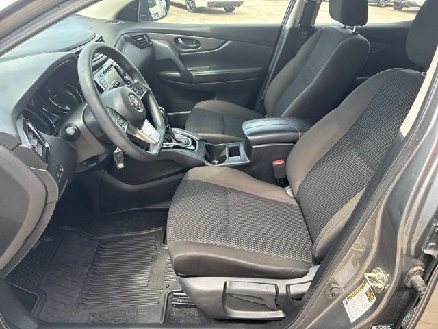 2022 Nissan Rogue Sport S