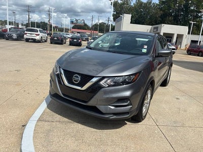 2022 Nissan Rogue Sport S