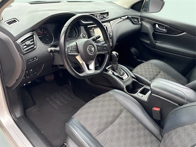 2022 Nissan Rogue Sport SV