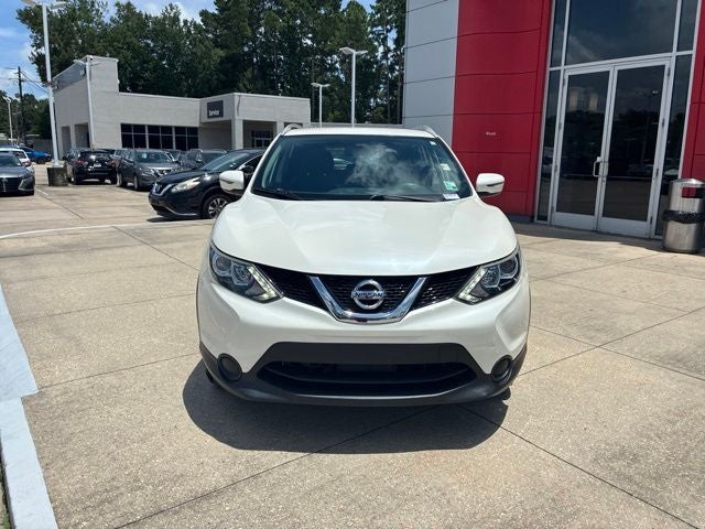 Used 2017 Nissan Rogue Sport SV with VIN JN1BJ1CP2HW027104 for sale in Baton Rouge, LA