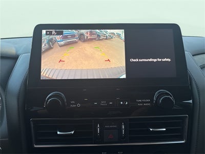 2022 Nissan Armada SV