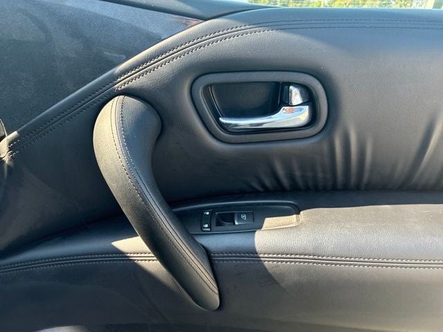 2024 Nissan Armada SV