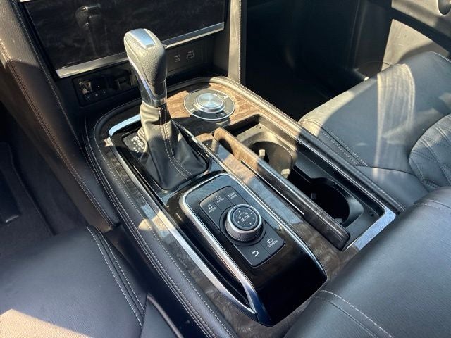 2022 Nissan Armada Platinum