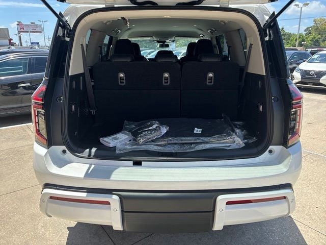 2026 Nissan Armada SV