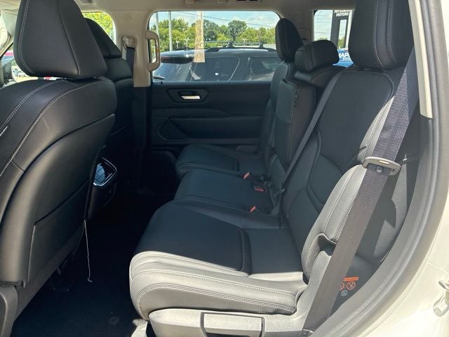 2026 Nissan Armada SV