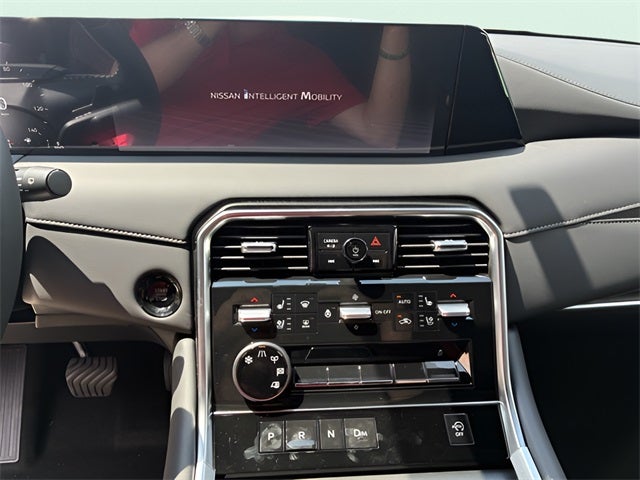 2025 Nissan Armada Platinum